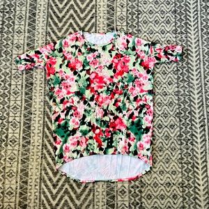 XS LULAROE IRMA TOP